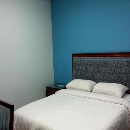 Refaaf Al Azizia Hotel La Mecque Extérieur photo